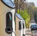 Darmowe stacje ładowania samochodów elektrycznych w Polsce