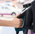Auta elektryczne: czy warto spróbować?