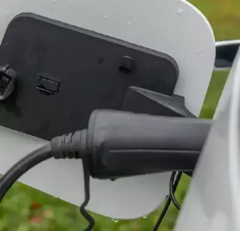 Gdzie naładować samochód elektryczny?